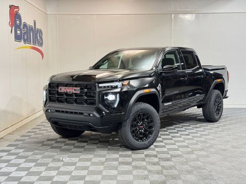 New 2026 GMC Canyon Elevation w/ Convenience Package image 2