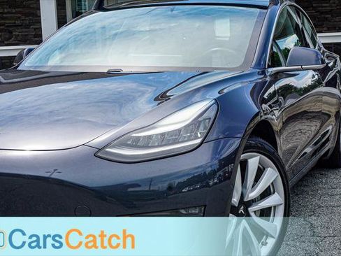 Used 2018 Tesla Model 3 Long Range RWD image 6