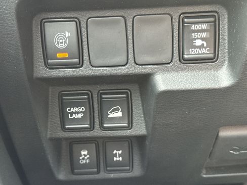 Used 2022 Nissan Frontier PRO-4X w/ Pro-4X Premium Package image 23