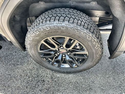 New 2026 GMC Sierra 1500 Elevation w/ Elevation Premium Package AWD/4WD image 12