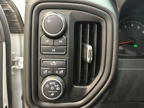 Used 2020 Chevrolet Silverado 2500 W/T w/ WT Convenience Package AWD/4WD image 24