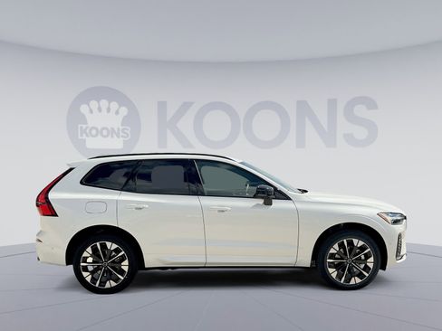 New 2026 Volvo XC60 B5 Plus w/ Protection Package Premier image 8