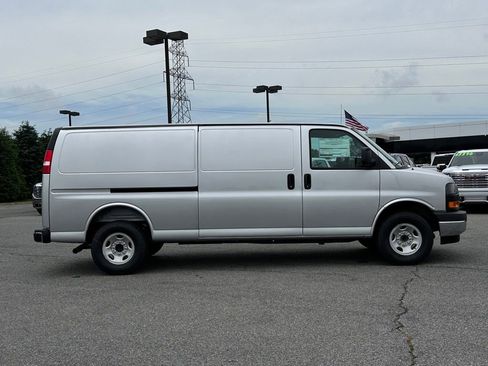 New 2026 GMC Savana 2500 Extended w/ Driver Convenience Package RWD image 3