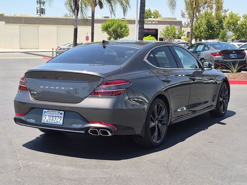 Used 2023 Genesis G70 2.0T w/ Sport Prestige Package RWD image 10