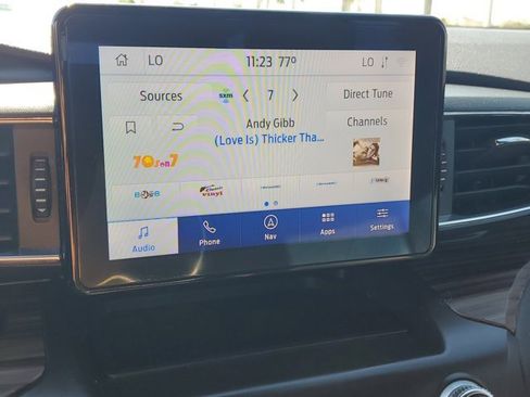 Used 2020 Ford Explorer Limited image 31