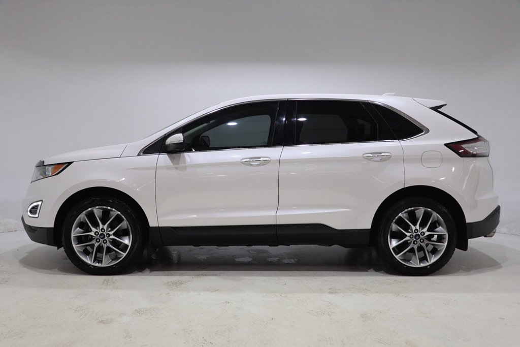Used 2018 Ford Edge Titanium w/ Canadian Touring Package AWD/4WD image 4