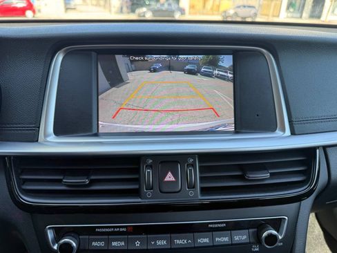 Used 2020 Kia Optima LX FWD image 36
