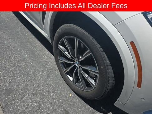 Used 2021 BMW X5 M50i w/ Executive Package AWD/4WD image 17