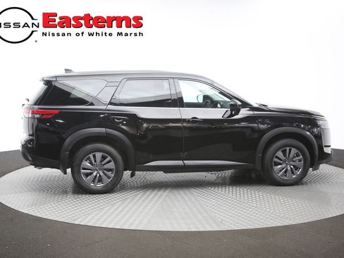Used 2024 Nissan Pathfinder S AWD/4WD image 43
