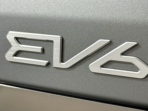 Used 2024 Kia EV6 GT AWD/4WD image 10