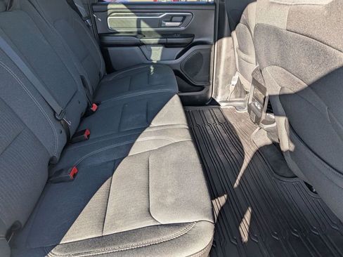 Used 2023 RAM 1500 Big Horn AWD/4WD image 34