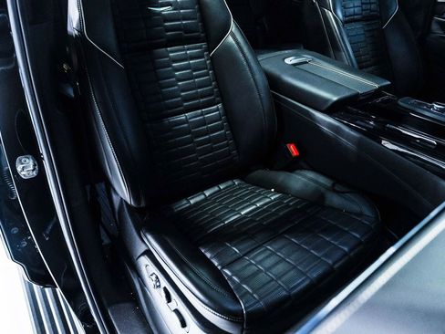 Used 2024 Cadillac Escalade V image 40