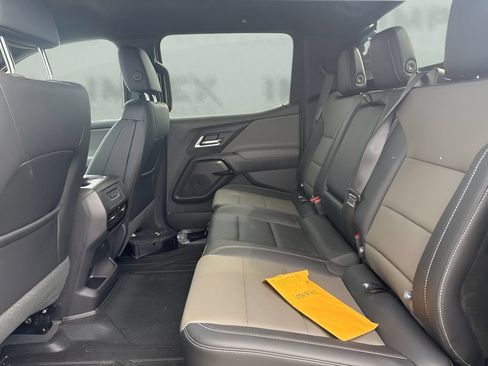 Used 2026 Chevrolet Silverado EV Trail Boss AWD/4WD image 9