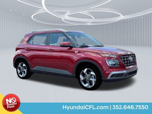 New 2025 Hyundai Venue Limited FWD image 1