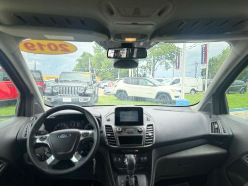 Used 2019 Ford Transit Connect XLT FWD image 36