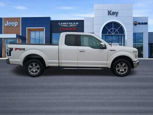 Used 2015 Ford F150 Lariat w/ Equipment Group 502A Luxury image 7
