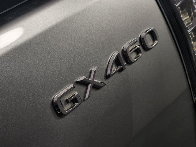 Used 2021 Lexus GX 460 Premium w/ Premium Package AWD/4WD image 10