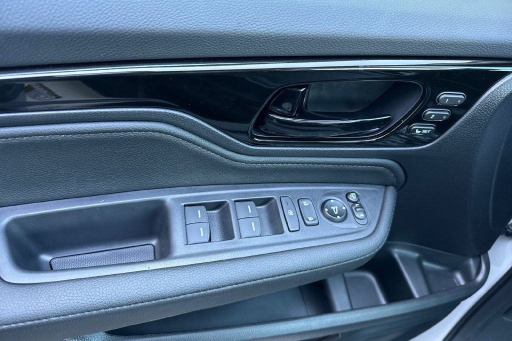 New 2027 Honda Odyssey Elite image 14