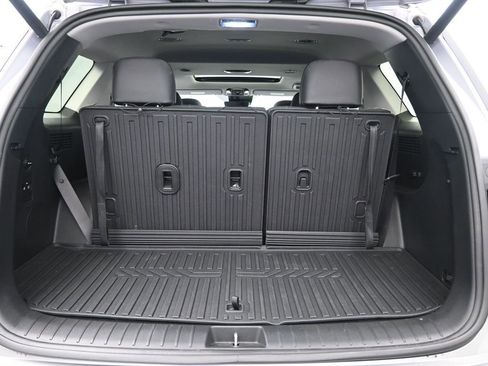 Used 2025 Hyundai Palisade SEL image 32