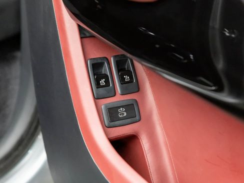 Used 2022 Rolls-Royce Cullinan image 59