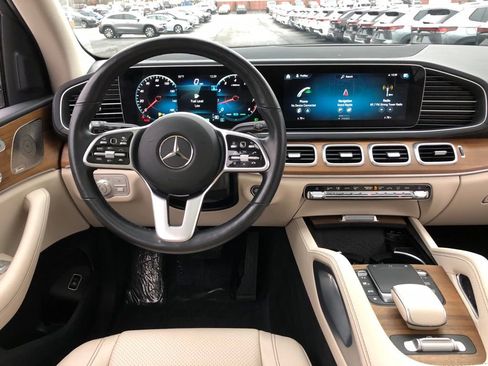 Certified 2022 Mercedes-Benz GLS 450 GLS 450 image 16