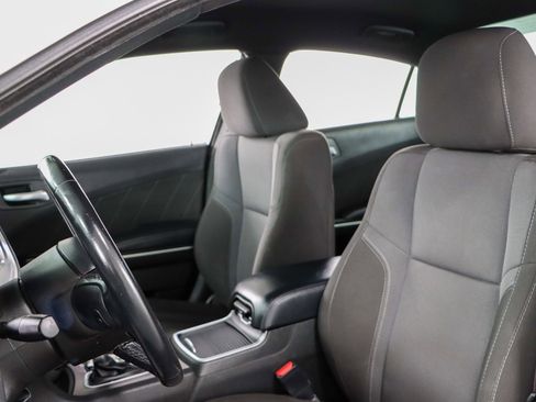 Used 2022 Dodge Charger SXT image 23