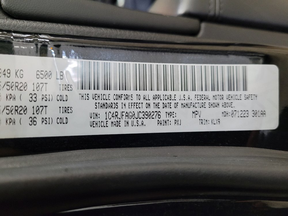 Used 2018 Jeep Grand Cherokee Altitude AWD/4WD image 33