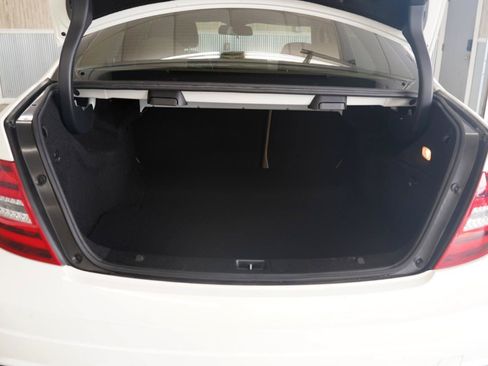 Used 2012 Mercedes-Benz C 300 4MATIC Sedan image 37
