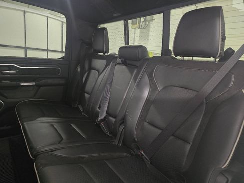 Used 2023 RAM 1500 Laramie AWD/4WD image 17