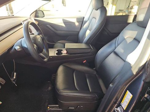 Used 2021 Tesla Model Y Performance AWD/4WD image 5