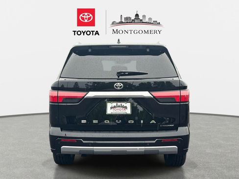 Used 2026 Toyota Sequoia Capstone AWD/4WD image 4