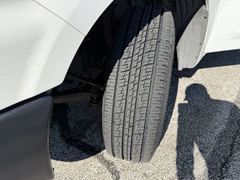 Used 2014 Nissan NV 1500 S w/ Side & Curtain Airbag Package RWD image 11