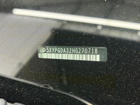 Used 2017 Kia Sorento AWD image 36