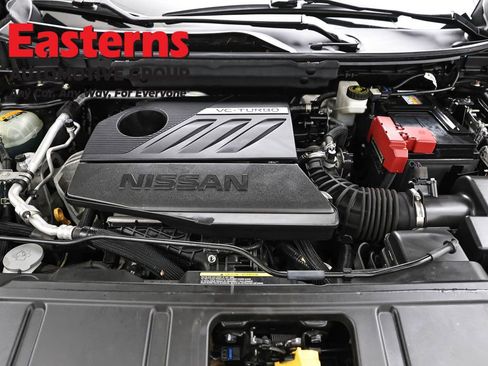 Used 2023 Nissan Rogue SV AWD/4WD image 7