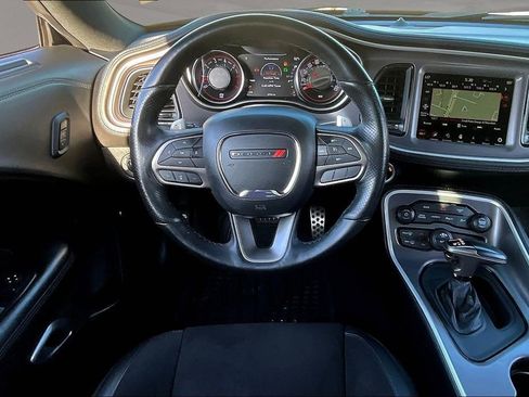 Used 2022 Dodge Challenger R/T Scat Pack w/ Plus Package image 8