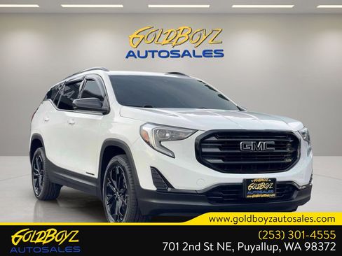 Used 2021 GMC Terrain SLE w/ Elevation Edition image 2