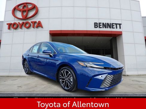 New 2026 Toyota Camry XLE FWD image 1