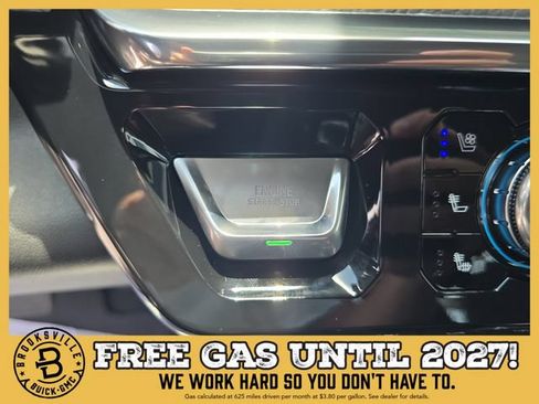 New 2026 GMC Sierra 1500 Denali w/ Denali Reserve Package AWD/4WD image 28