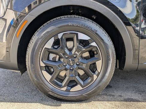 Used 2024 Kia Sorento S image 31