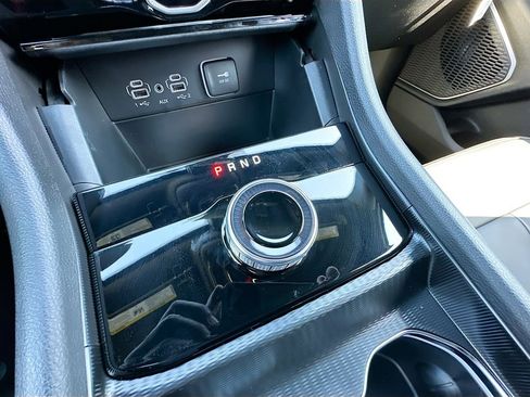 New 2026 Jeep Grand Cherokee L Limited image 18