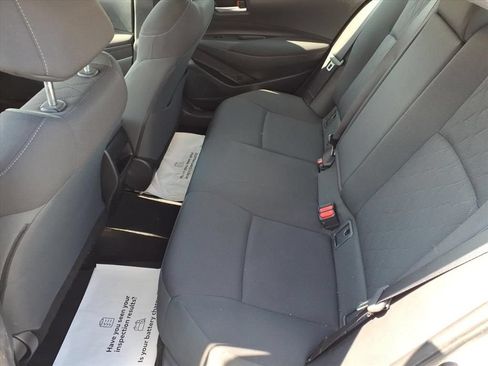 Used 2020 Toyota Corolla LE FWD image 13