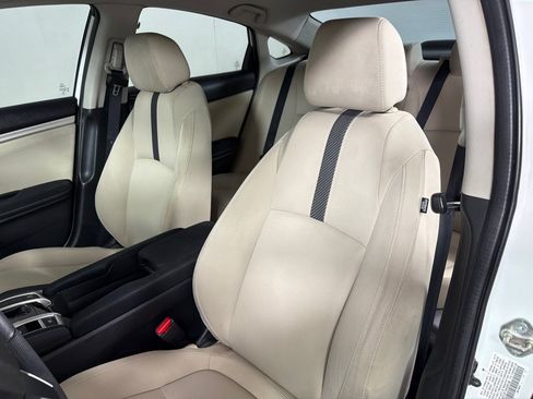 Used 2017 Honda Civic EX image 10