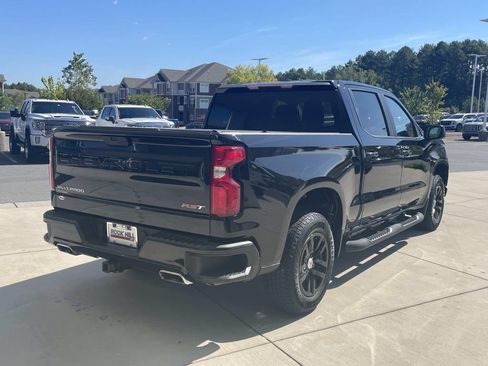 Used 2022 Chevrolet Silverado 1500 RST w/ Z71 Off-Road Package AWD/4WD image 5