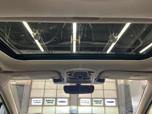 Used 2025 Subaru Legacy Premium image 30