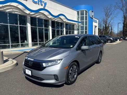 Used 2023 Honda Odyssey EX-L image 4