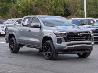 Used 2024 Chevrolet Colorado Z71 w/ Z71 Convenience Package 2 video 3