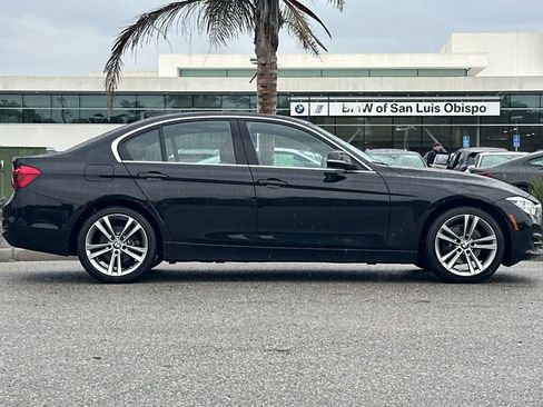 Used 2017 BMW 330i Sedan image 2