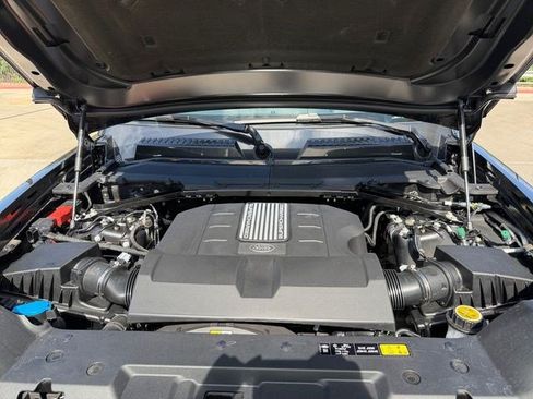 New 2026 Land Rover Defender 110 X-Dynamic SE AWD/4WD image 19