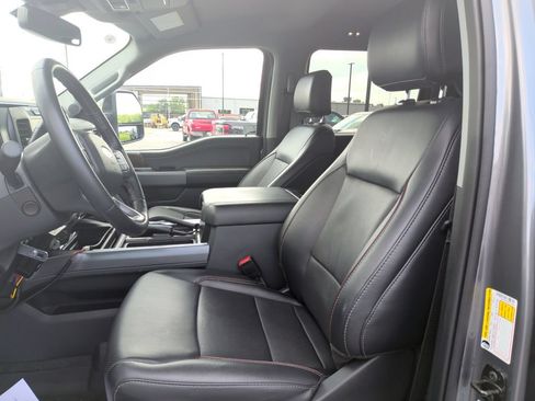 Used 2024 Ford F350 Lariat w/ Tremor Off-Road Package AWD/4WD image 4