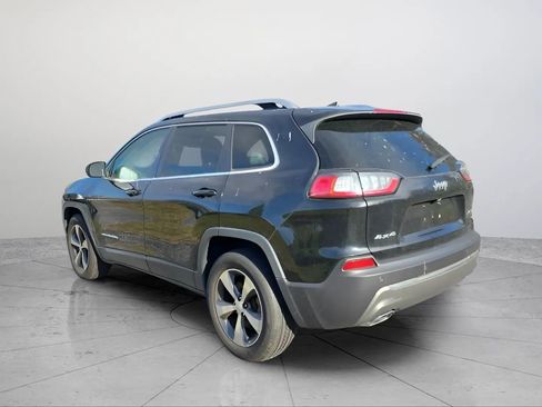 Used 2019 Jeep Cherokee Limited image 5